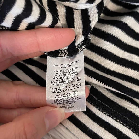 LOFT | Basic Stripped | Long Sleeved Tee - Picture 4 of 12